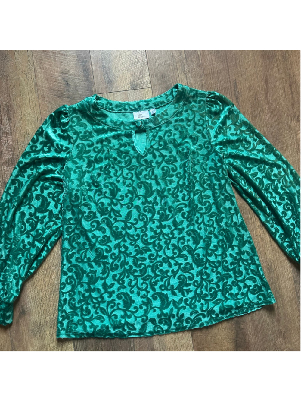 Women's Kim Rogers Green Velvet Floral Blouse Size M F26 - Picture 4 of 14